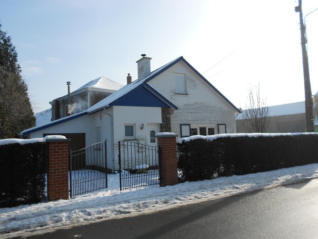 Gite De La Rhosnes Amougies Quarto foto